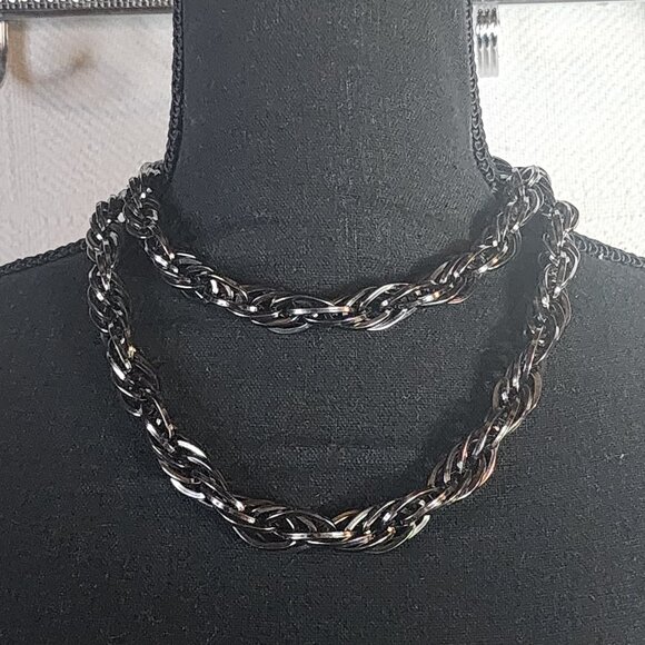Chico's Pewter Chocolate Metal Tone Chunky Long Stmt 37.5" Rope Chain Necklace - Picture 2 of 16